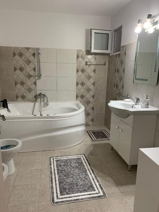 Apartmán La Mary In Old Town Sibiu Exteriér fotografie